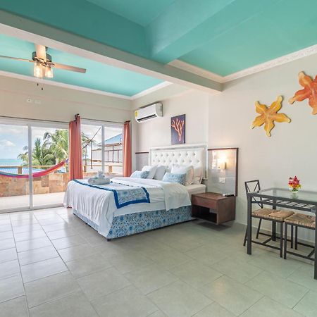Island Magic Beach Resort キー・カーカー エクステリア 写真