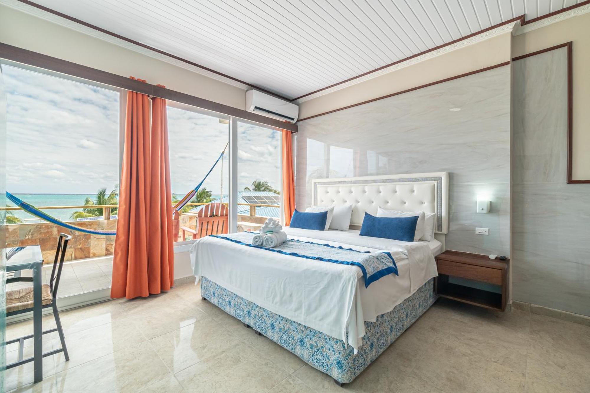 Island Magic Beach Resort キー・カーカー エクステリア 写真