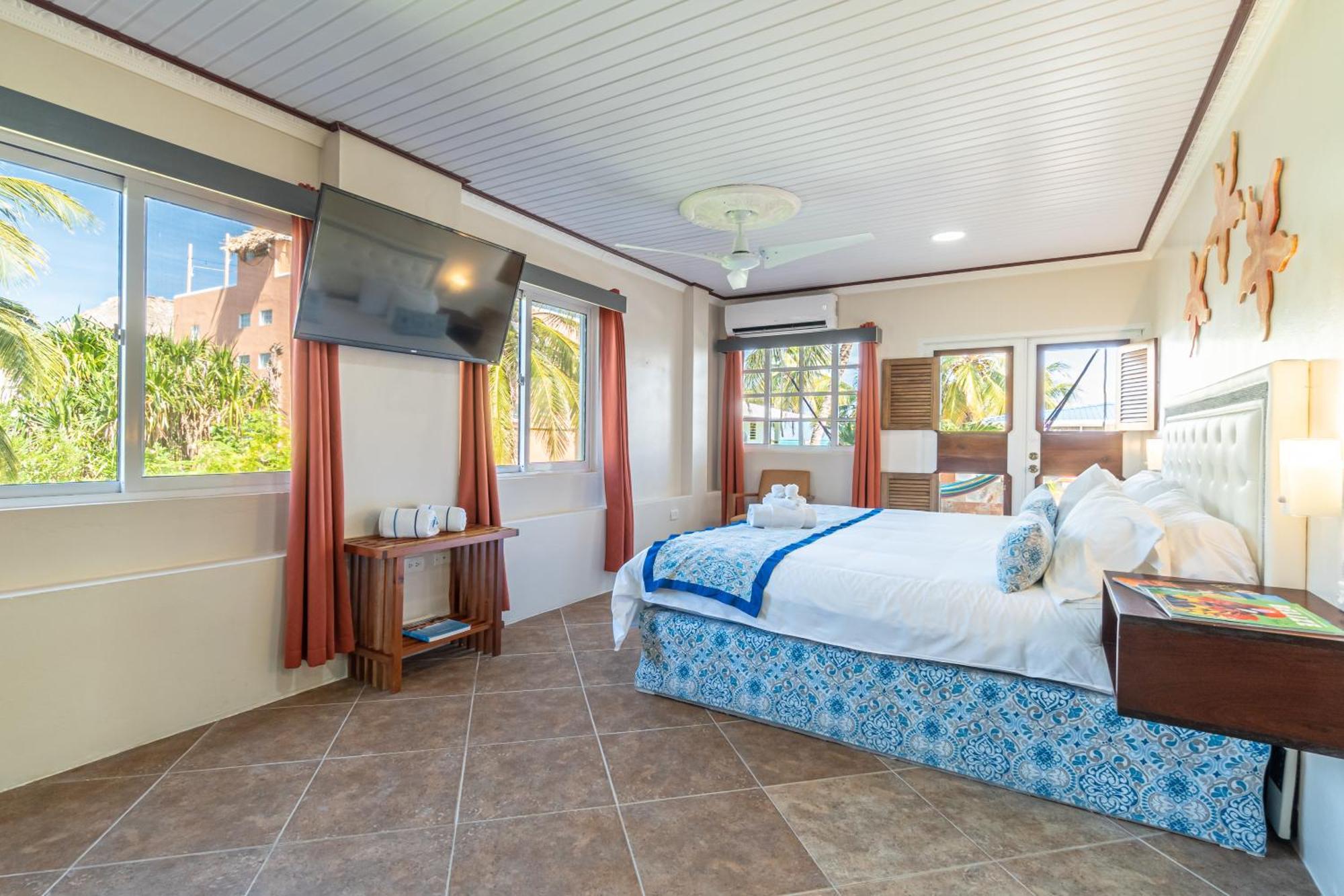 Island Magic Beach Resort キー・カーカー エクステリア 写真